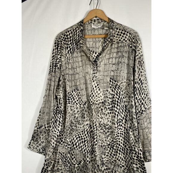 New Direction Tunic 1X Flowy Black Silver Gray Mixed Animal Print Boho Vintage - Picture 7 of 15